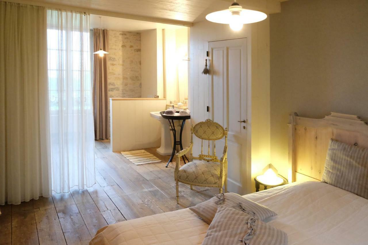 Le Couvent De Neuviale Bed & Breakfast Parisot  Luaran gambar