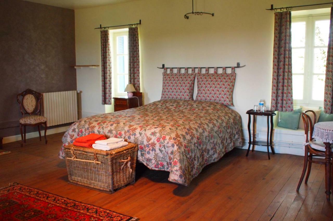 Le Couvent De Neuviale Bed & Breakfast Parisot  Luaran gambar