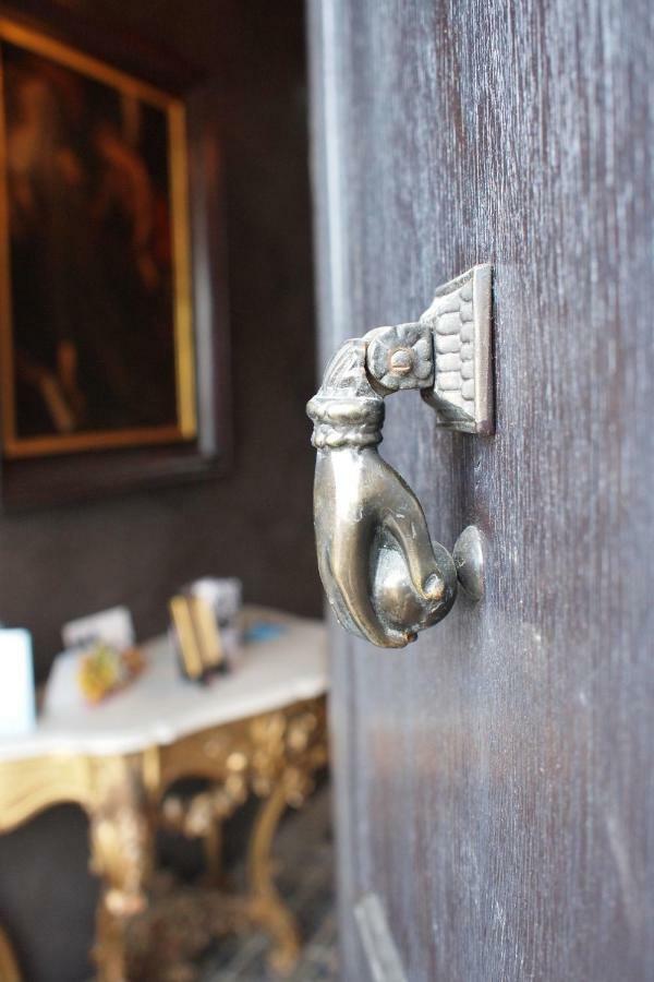 Le Couvent De Neuviale Bed & Breakfast Parisot  Luaran gambar