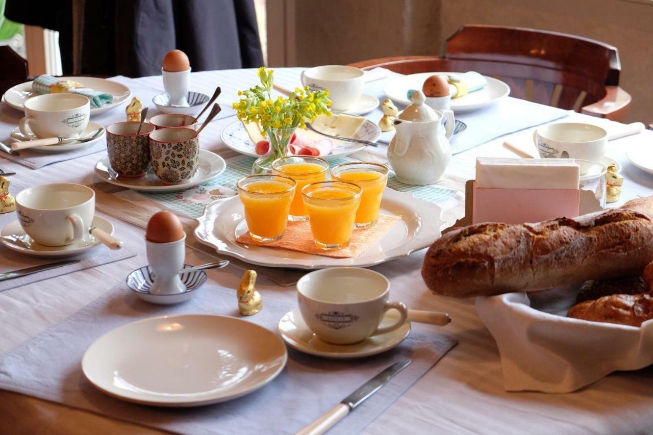 Le Couvent De Neuviale Bed & Breakfast Parisot  Luaran gambar